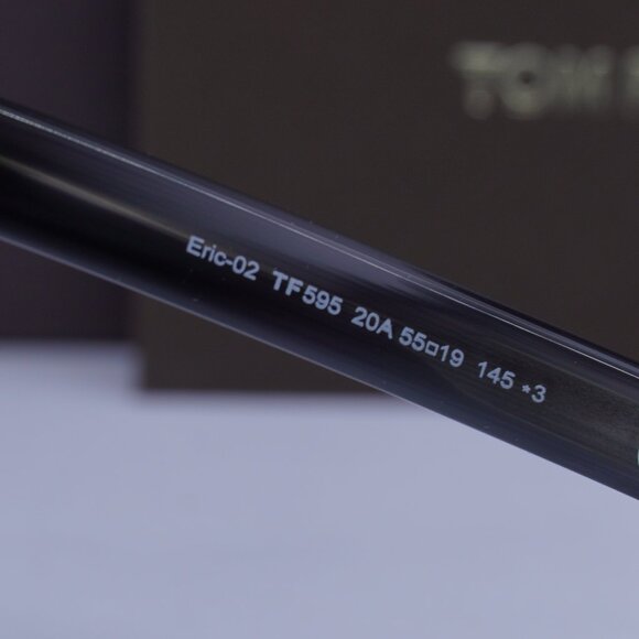 Tom Ford Eric-02 FT0595 20A Square Sunglasses - Grey - Picture 8 of 10